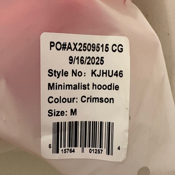 Comfrt Crimson Minimalist Hoodie Size Medium - Picture 2 of 4